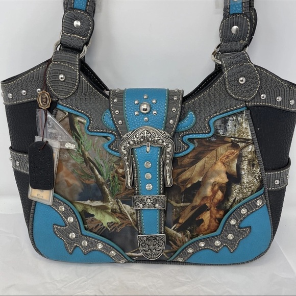 P&G Collection Western Cowgirl Purse Camo Studded Turquoise Western NWT - Picture 2 of 8